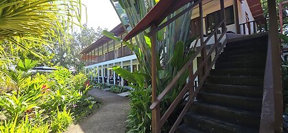Hotel Tortuguero Beachfront