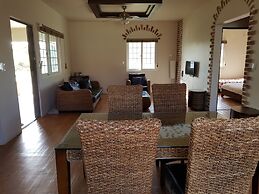 Karis Villa
