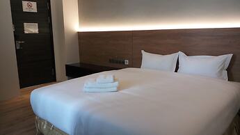 Roxy Hotel Padungan
