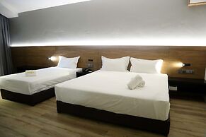 Roxy Hotel Padungan