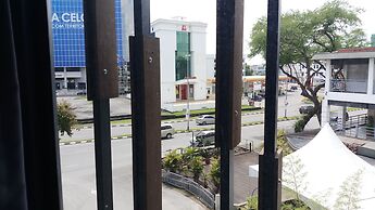 Roxy Hotel Padungan