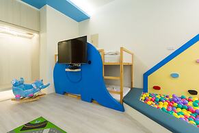 Childlike B&B