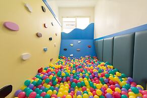 Childlike B&B
