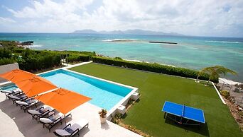 Villa Champagne Shores