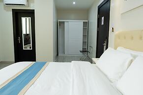 Hampton Suites