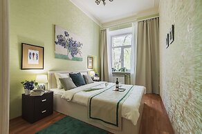 GM Apartment Serafimovicha 2 - 88