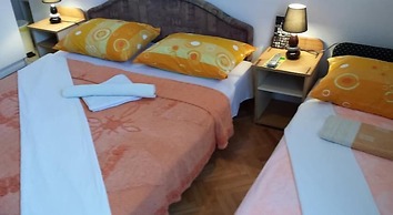 Apartments & Hostel Zdrava Hrana