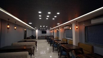 The Raas Mahal