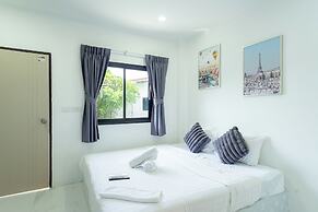 Malinee Resort