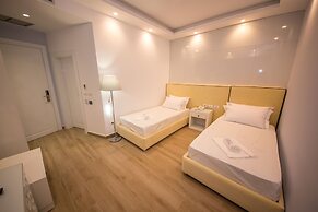 Sole Luna Hotel