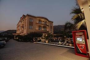 Sole Luna Hotel