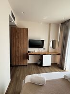 Hotel Utopia