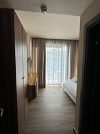 Hotel Utopia