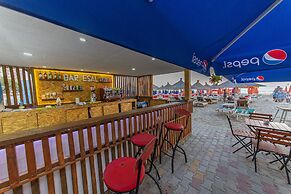 Esal Hotel