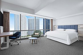 Four Points by Sheraton Surabaya, Pakuwon Indah