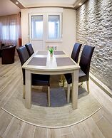 Feel Belgrade Downtown Apartment