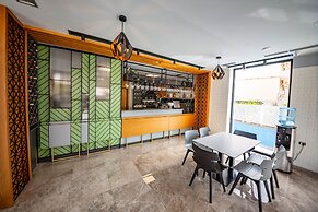 Area Hotel