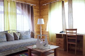 Maison Blanche Ecohouse Mytnitsa