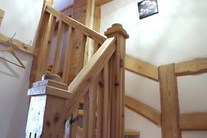 Maison Blanche Ecohouse Mytnitsa