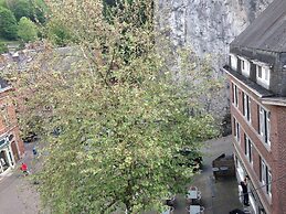 L'Inattendu sur la Croisette Dinant Centre