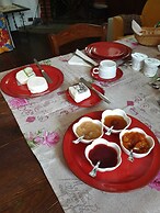 L'Uovo e La Faina