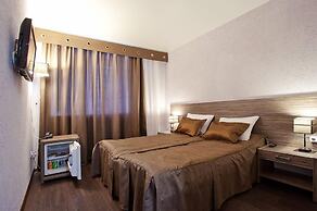 Hotel Rancho 636