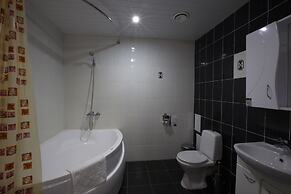 Hotel Rancho 636