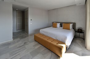 Suites Hotel Le Yacht