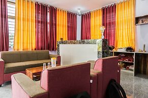 Oyo 43512 Bijaya Palace