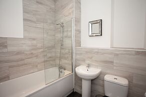 Cross St Boutique Apartment