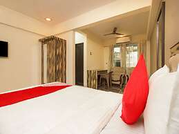OYO 24621 The Star Hotel