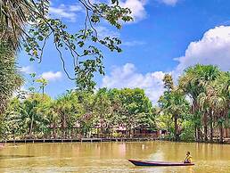 Wakaya Ecolodge