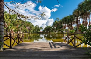 Wakaya Ecolodge