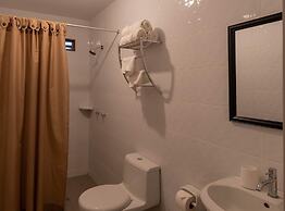 Wakaya Ecolodge