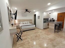 5th Coral Suites by Alex