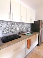5th Coral Suites by Alex