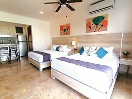 5th Coral Suites by Alex