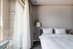 Day Nice Hotel