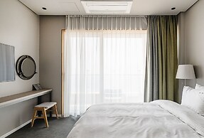 Day Nice Hotel