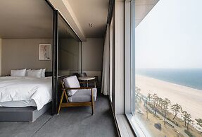 Day Nice Hotel
