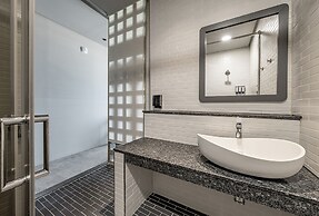 Day Nice Hotel