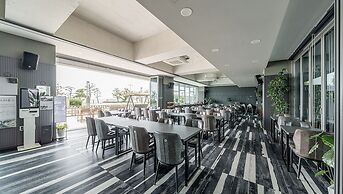 Day Nice Hotel