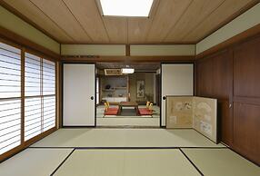 Yadoya Shiroganeya