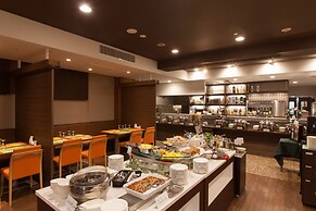 Silk Hotel