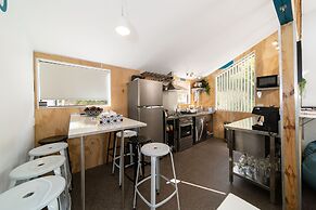 16 guests. Unique, central, mountain & lake views
