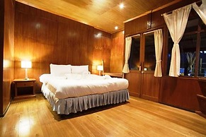 Kirati Beach Resort