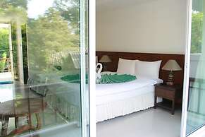 Kirati Beach Resort