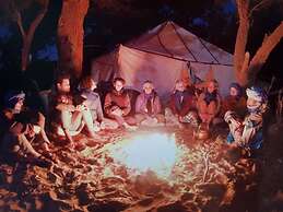 Nomade Moon - Campsite