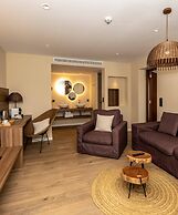 Eques Petit Resort