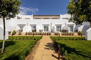 Eques Petit Resort